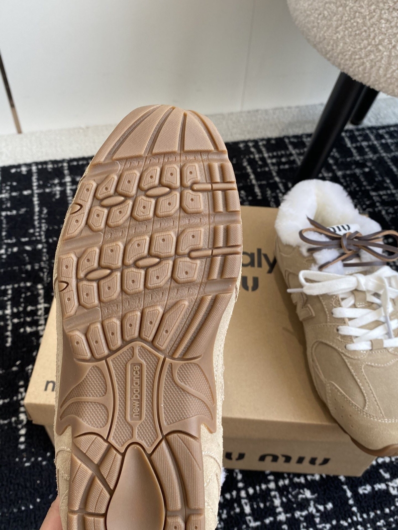 Miu Miu Sneakers